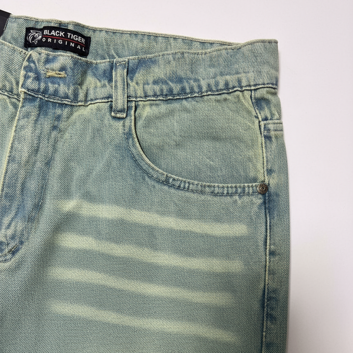 كلوز أب - الجيب الأمامي